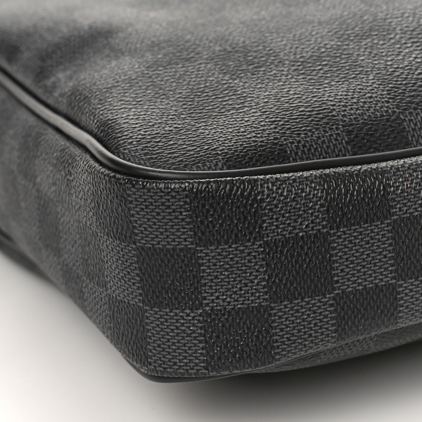 Damier Graphite Porte Documents Voyage PM