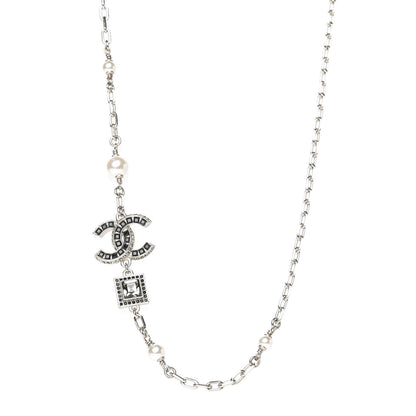 Chanel Pearl Baguette Crystal CC Short Necklace Silver 1 of 5