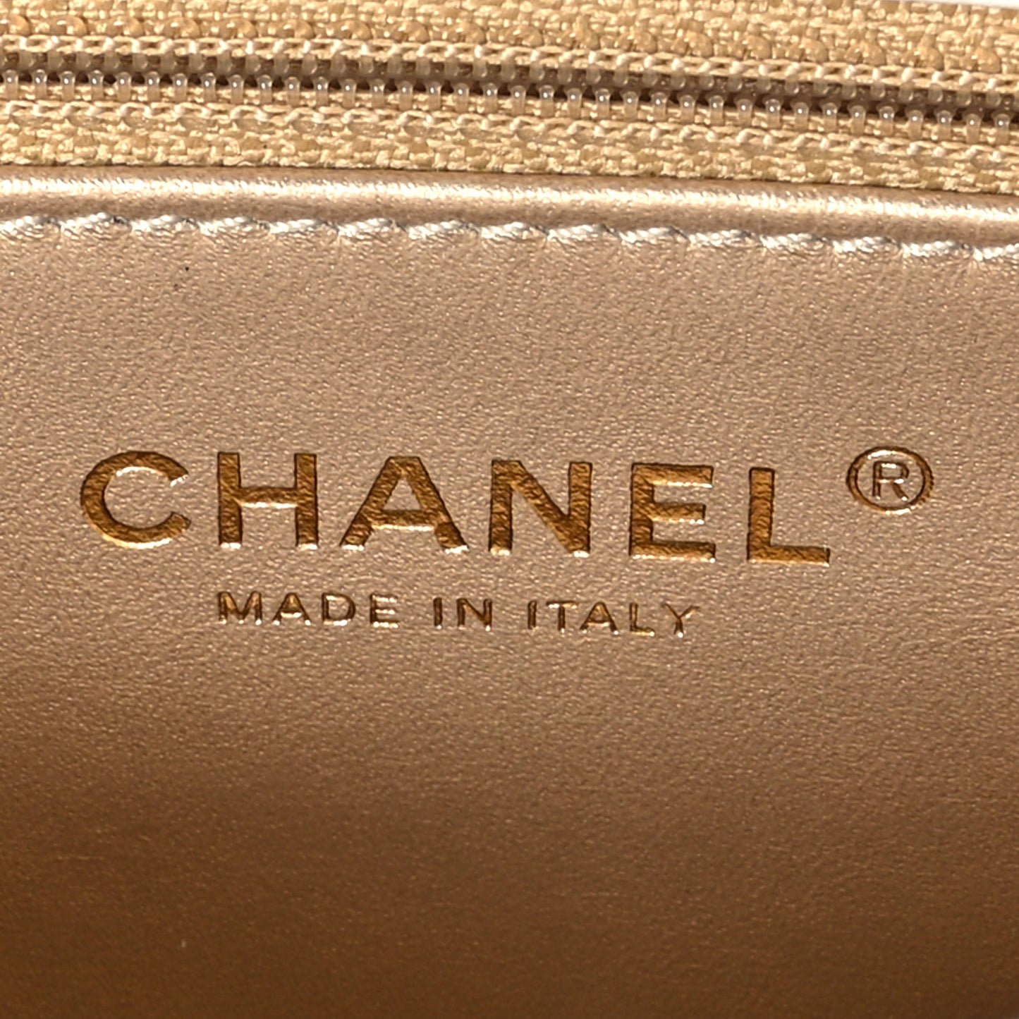 Lambskin Quilted CC Crystal Logo Chain Flap White
