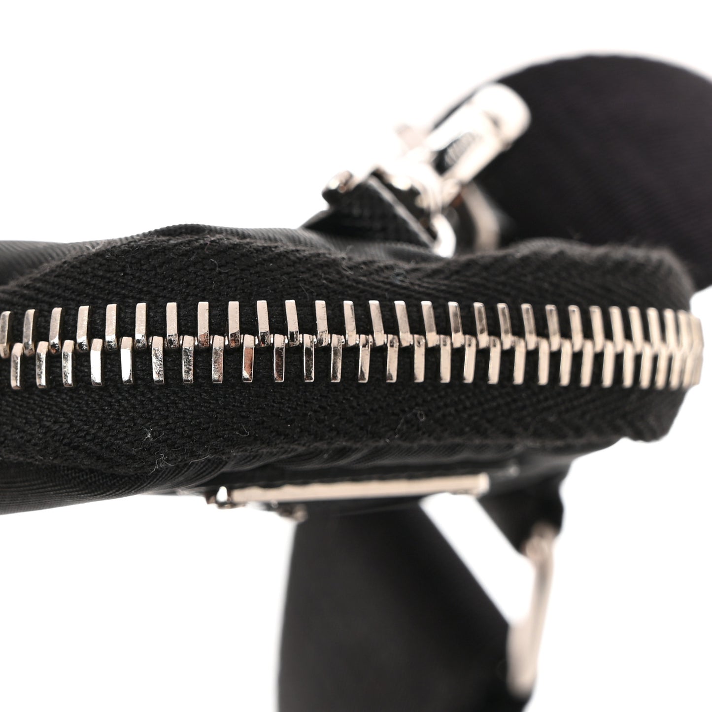 Nylon Re-Edition 2005 Shoulder Strap With Pouch Black