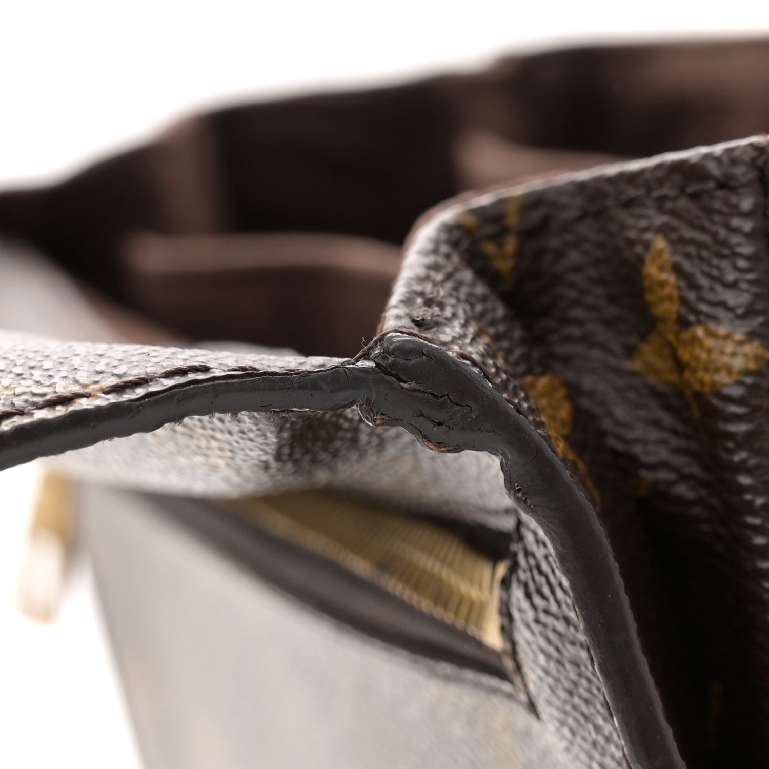 Louis Vuitton Monogram Pochette Metis 10 of 11