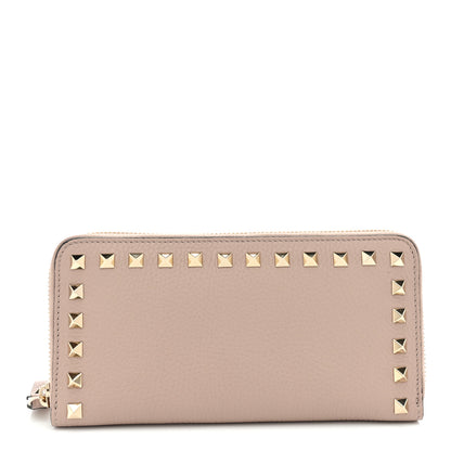 Valentino Garavani Pebbled Calfskin Rockstud Zip Around Wallet Poudre 1 of 10