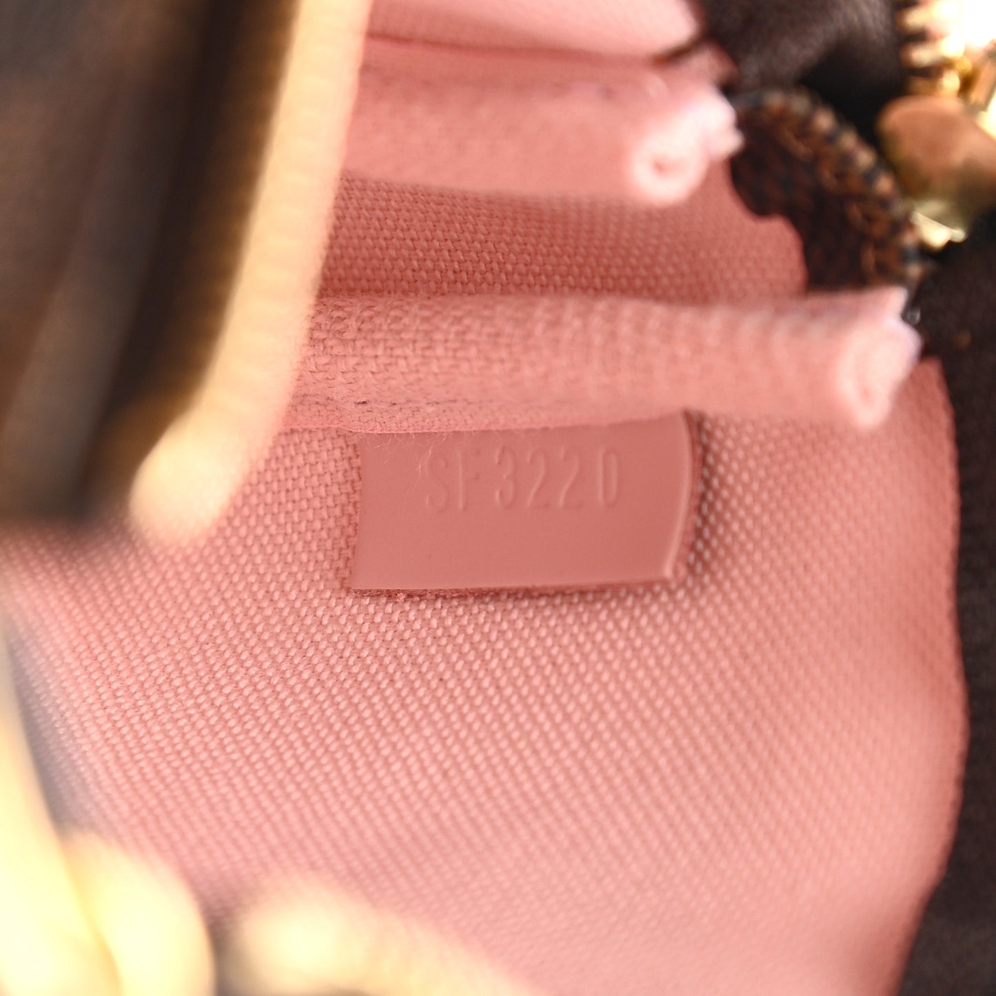 Damier Ebene 2020 Christmas Animation Big Wheel Mini Pochette Accessories Rose Ballerine