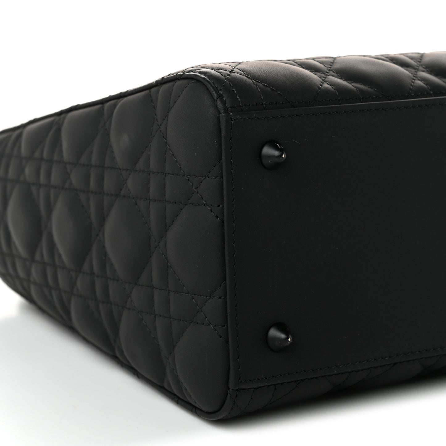 Ultra Matte Calfskin Cannage Medium Lady Dior Black