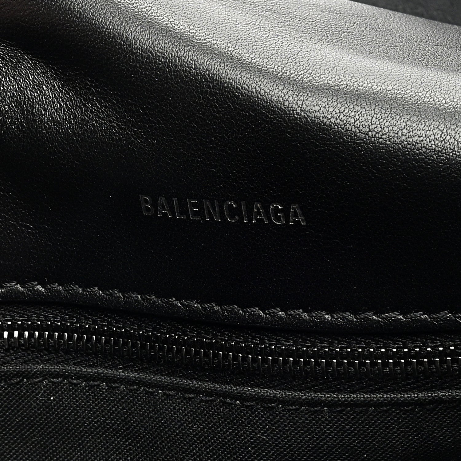 Balenciaga Crushed Calfskin Monochrome Medium Crush Chain Bag Black 5 of 8