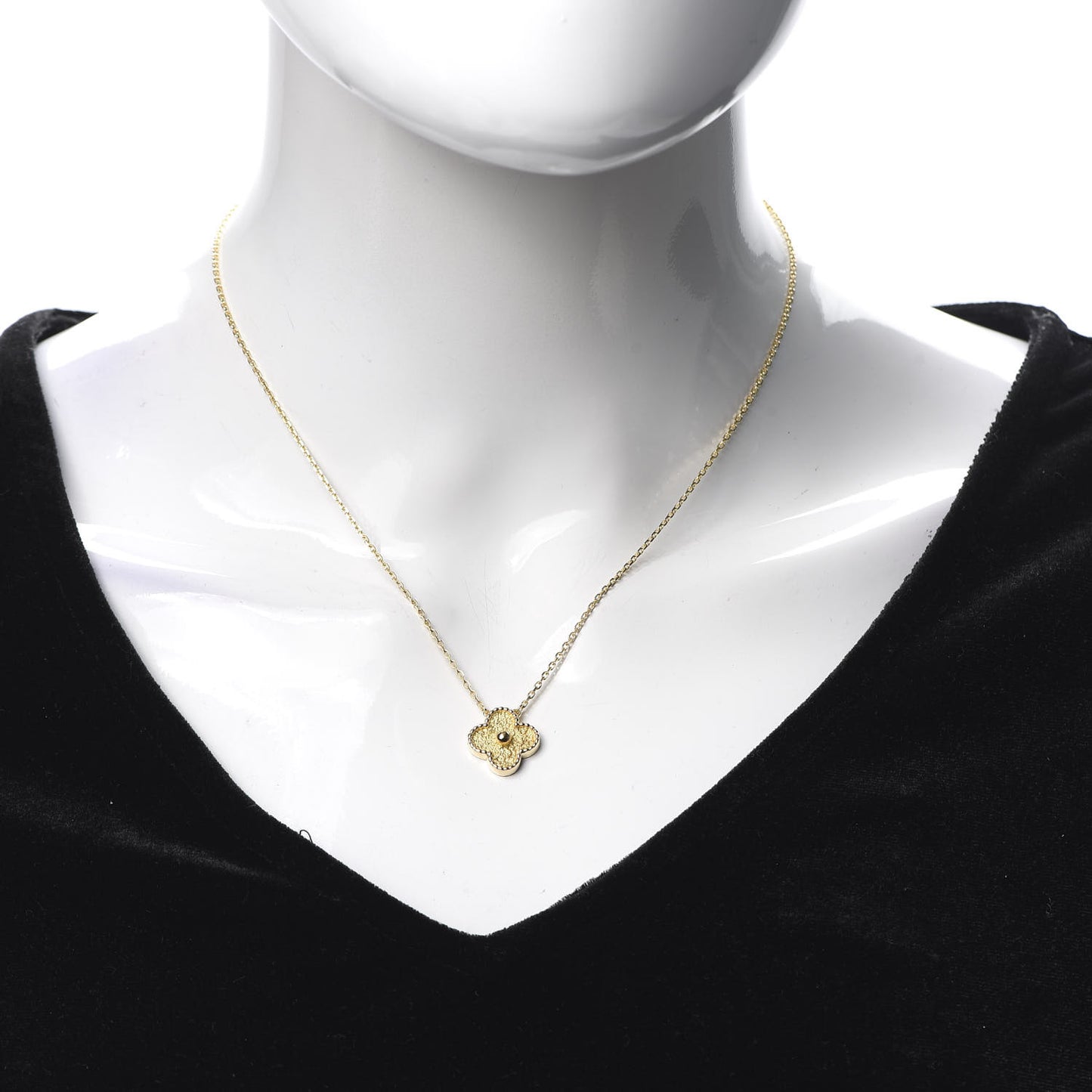 18K Yellow Gold Vintage Alhambra Pendant Necklace