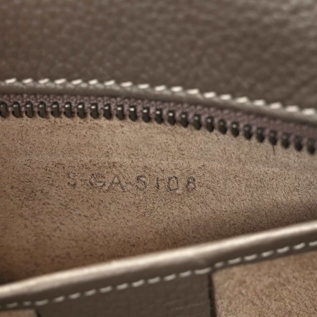 Drummed Calfskin Nano Luggage Souris