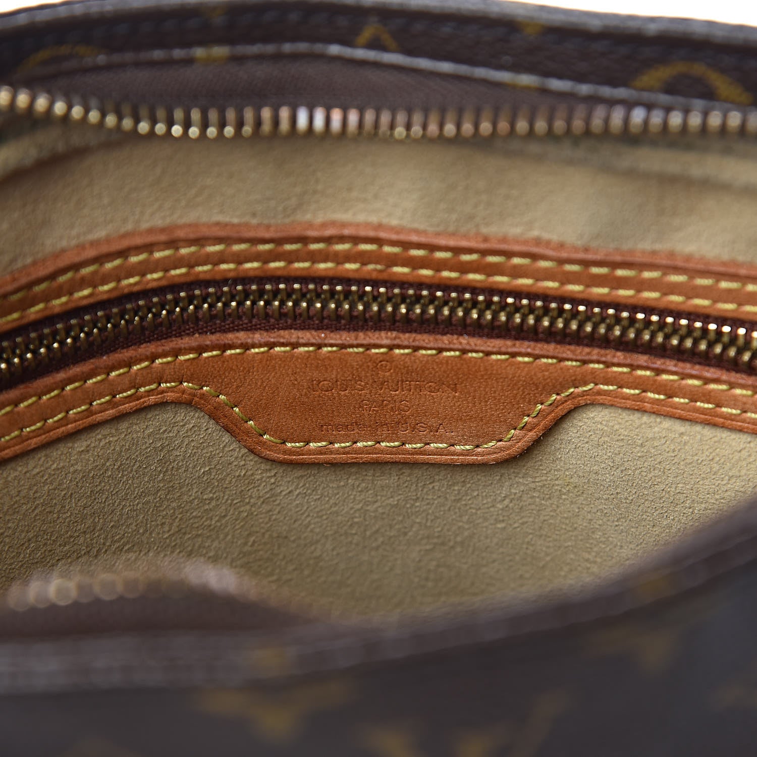 Louis Vuitton Monogram Looping MM 6 of 16