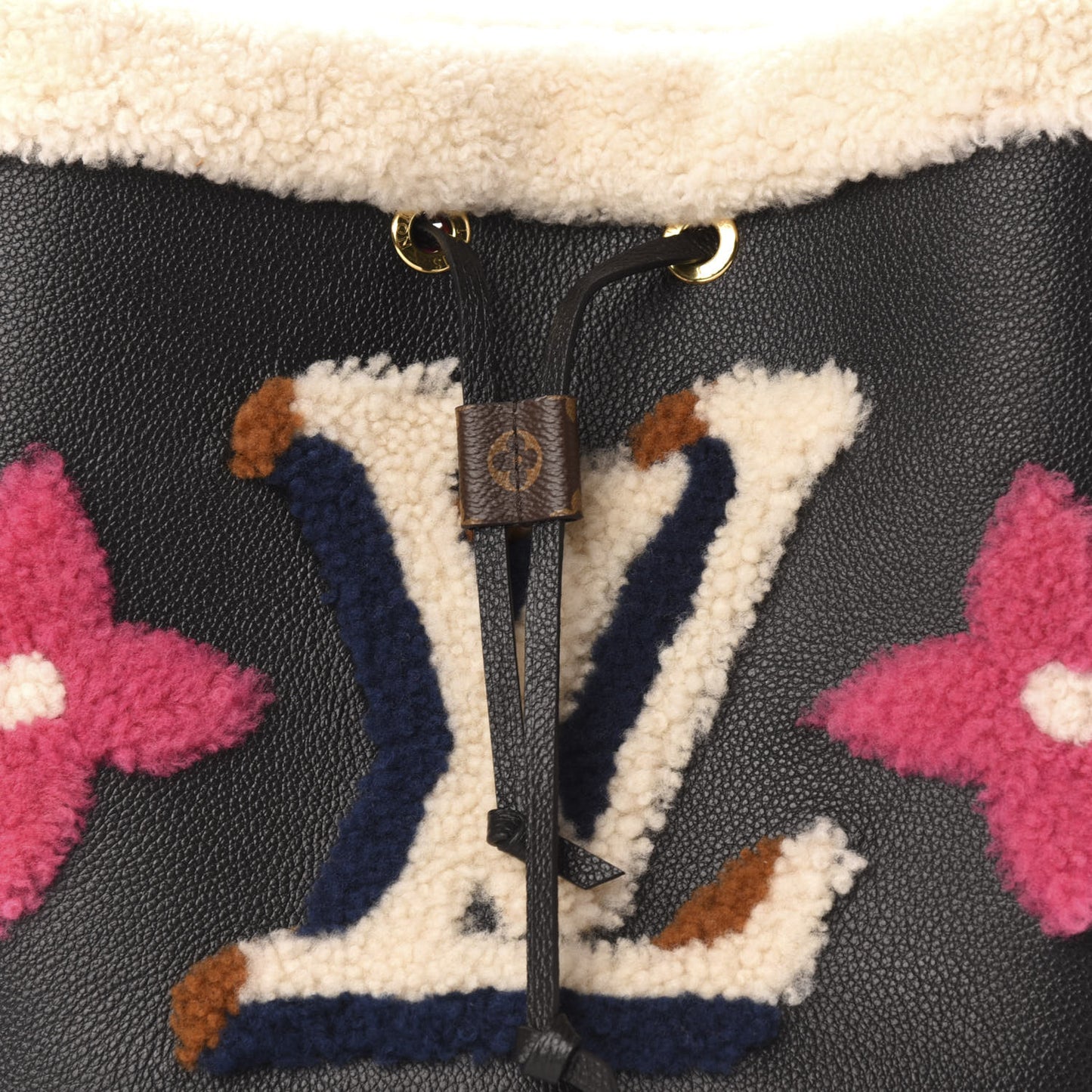 Calfskin Teddy NeoNoe MM Black