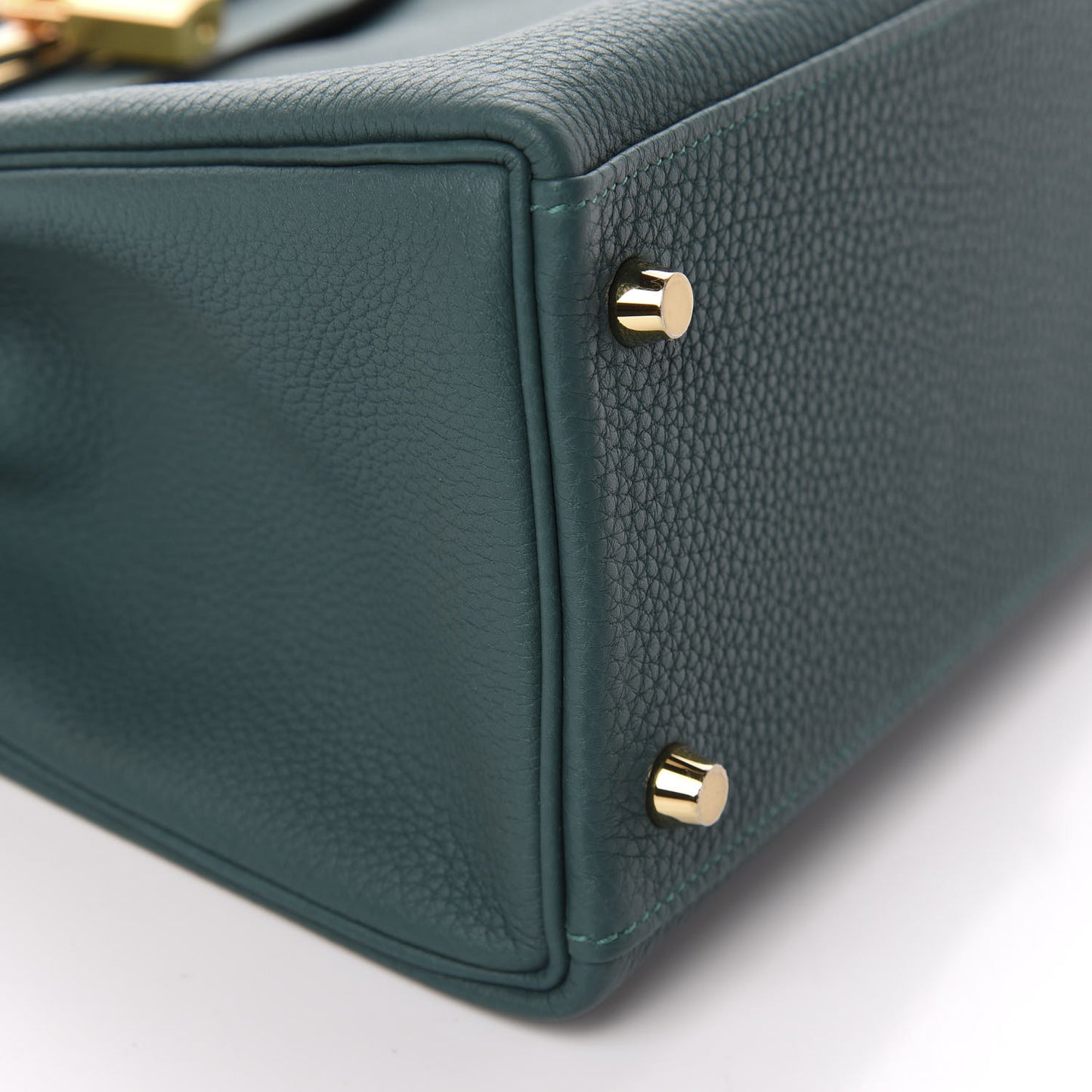 Togo Kelly Retourne 28 Malachite