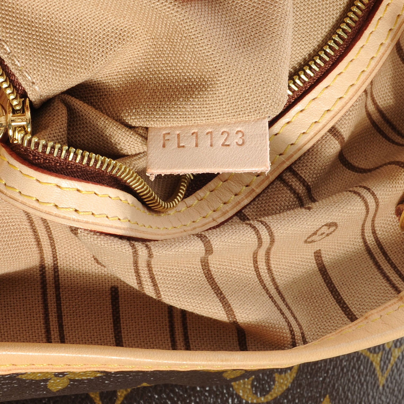 Louis Vuitton Monogram Delightful MM 9 of 9