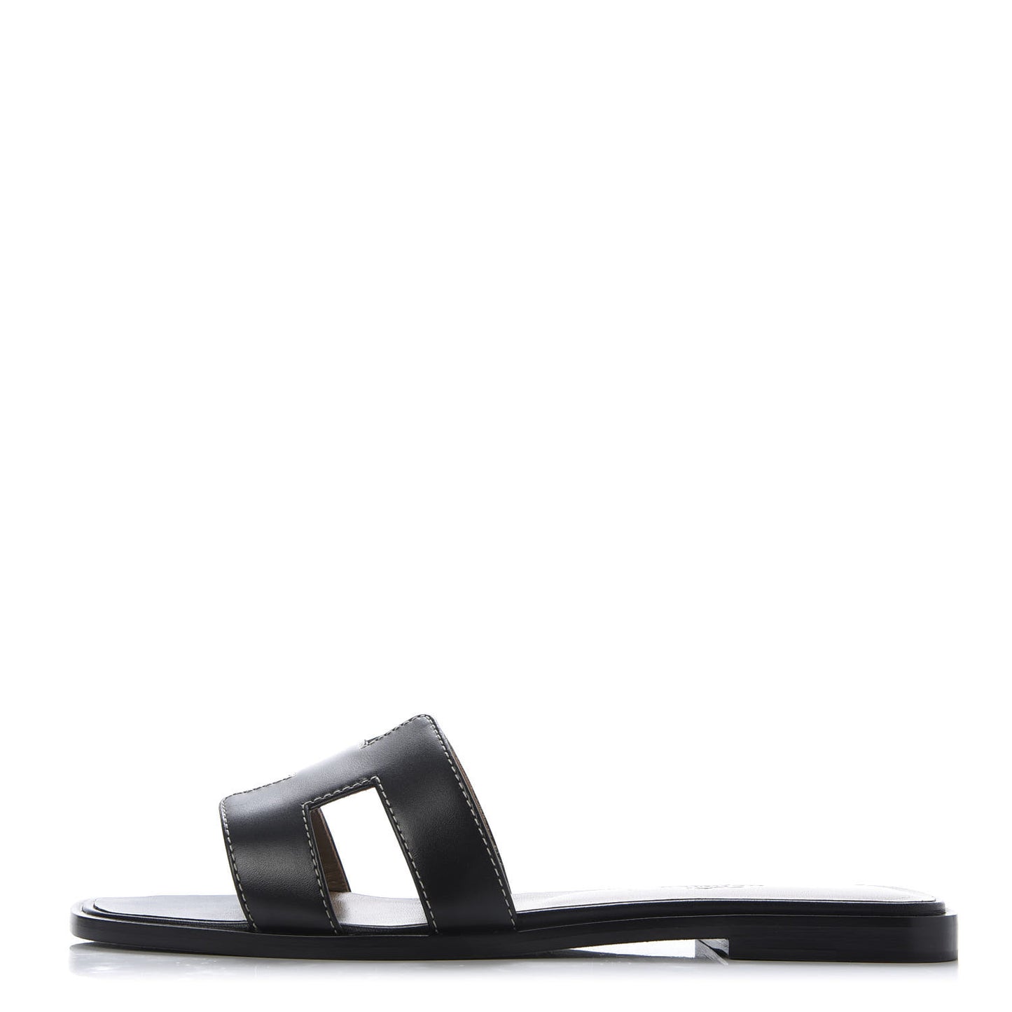 Box Calfskin Oran Sandals 38 Black