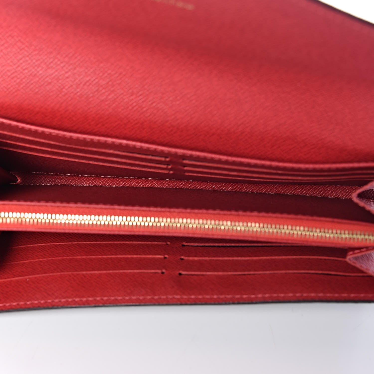 Louis Vuitton Monogram World Tour Sarah Wallet 5 of 10