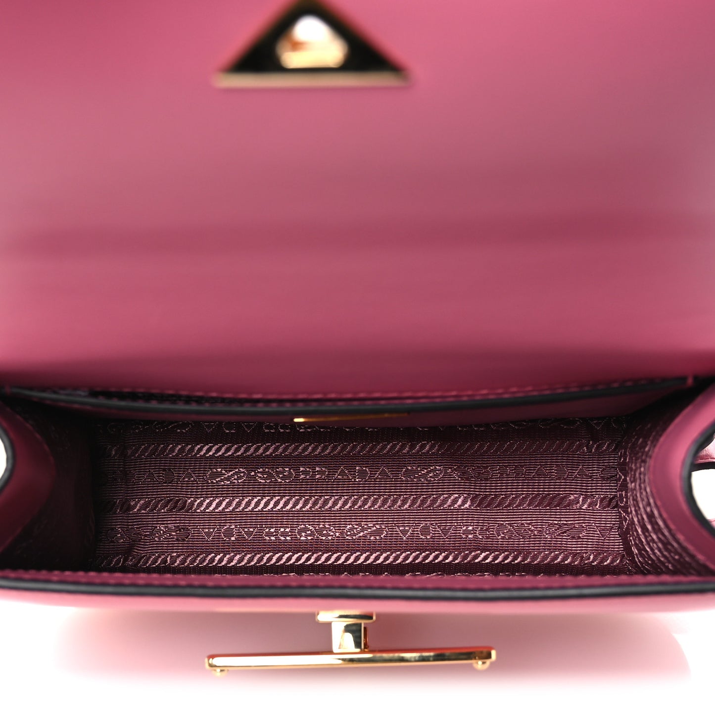 Box Calfskin Triangle Embleme Flap Shoulder Bag Begonia