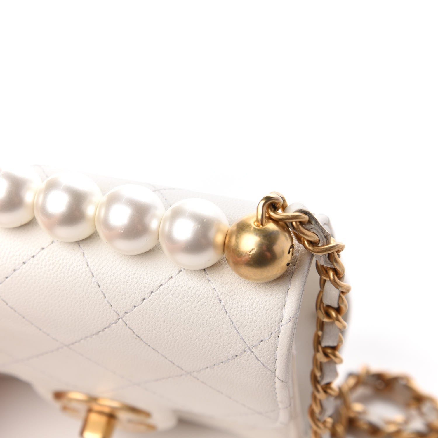 Chanel Goatskin Chic Pearls Clutch On Chain White 12 of 18