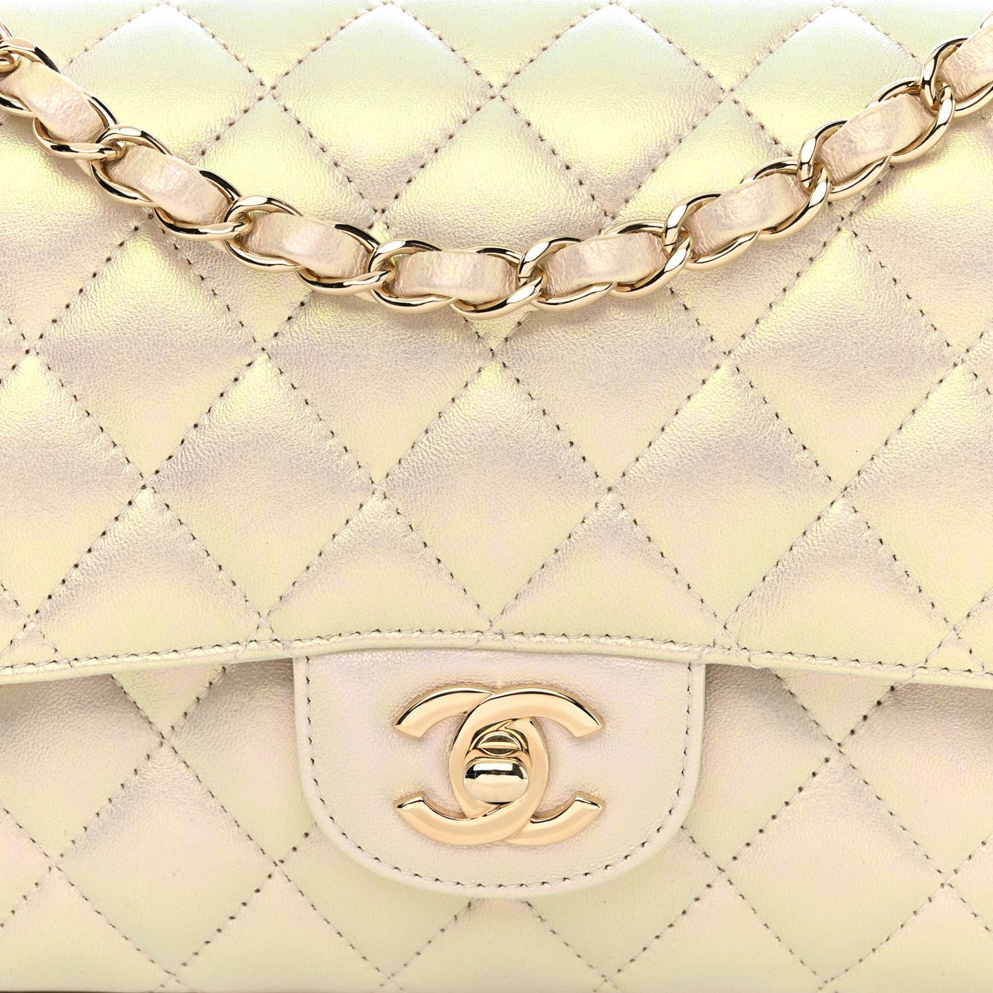 Iridescent Lambskin Quilted Medium Double Flap Ivory