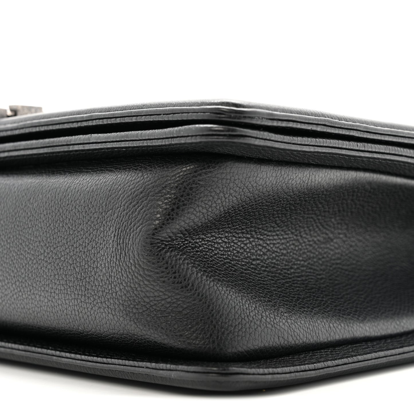 Grained Calfskin Quilted New Medium Boy Flap Black