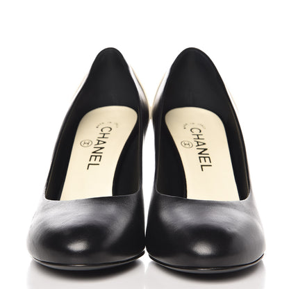 Chanel Lambskin CC Pumps 39 Black Ivory 2 of 9