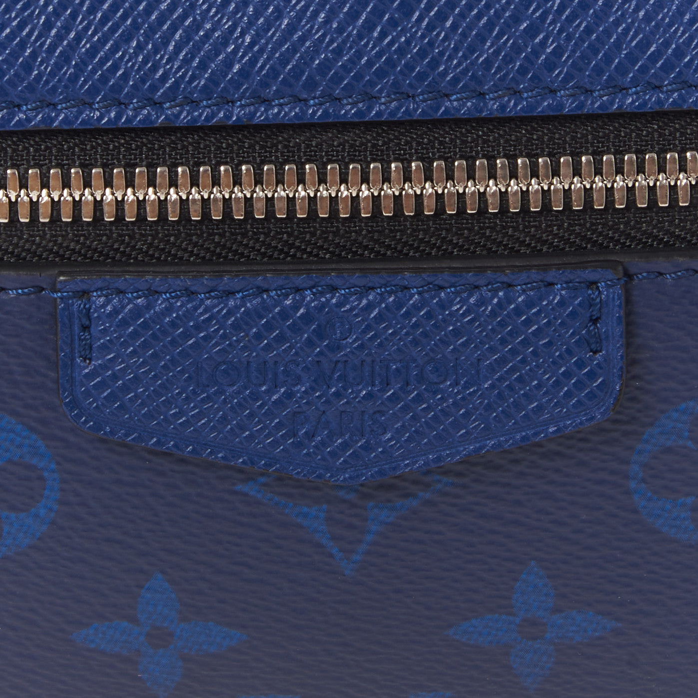 Louis Vuitton Taiga Monogram Outdoor Messenger Cobalt 8 of 9