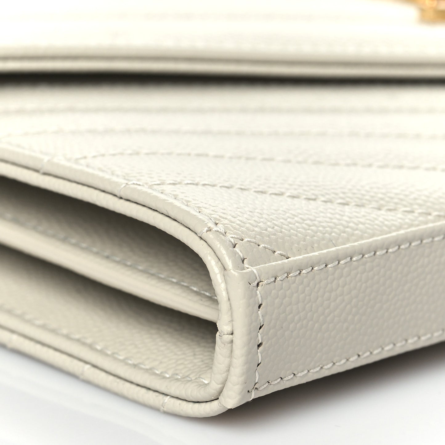 Grain De Poudre Matelasse Chevron Monogram Chain Wallet Blanc Vintage