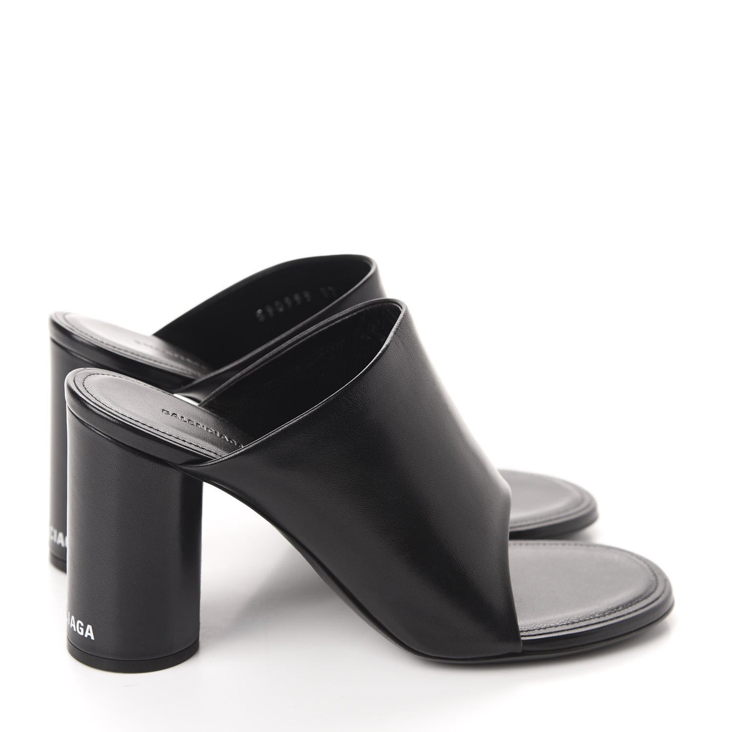 Shiny Sheepskin Oval 90mm Mule Pump 37 Black White