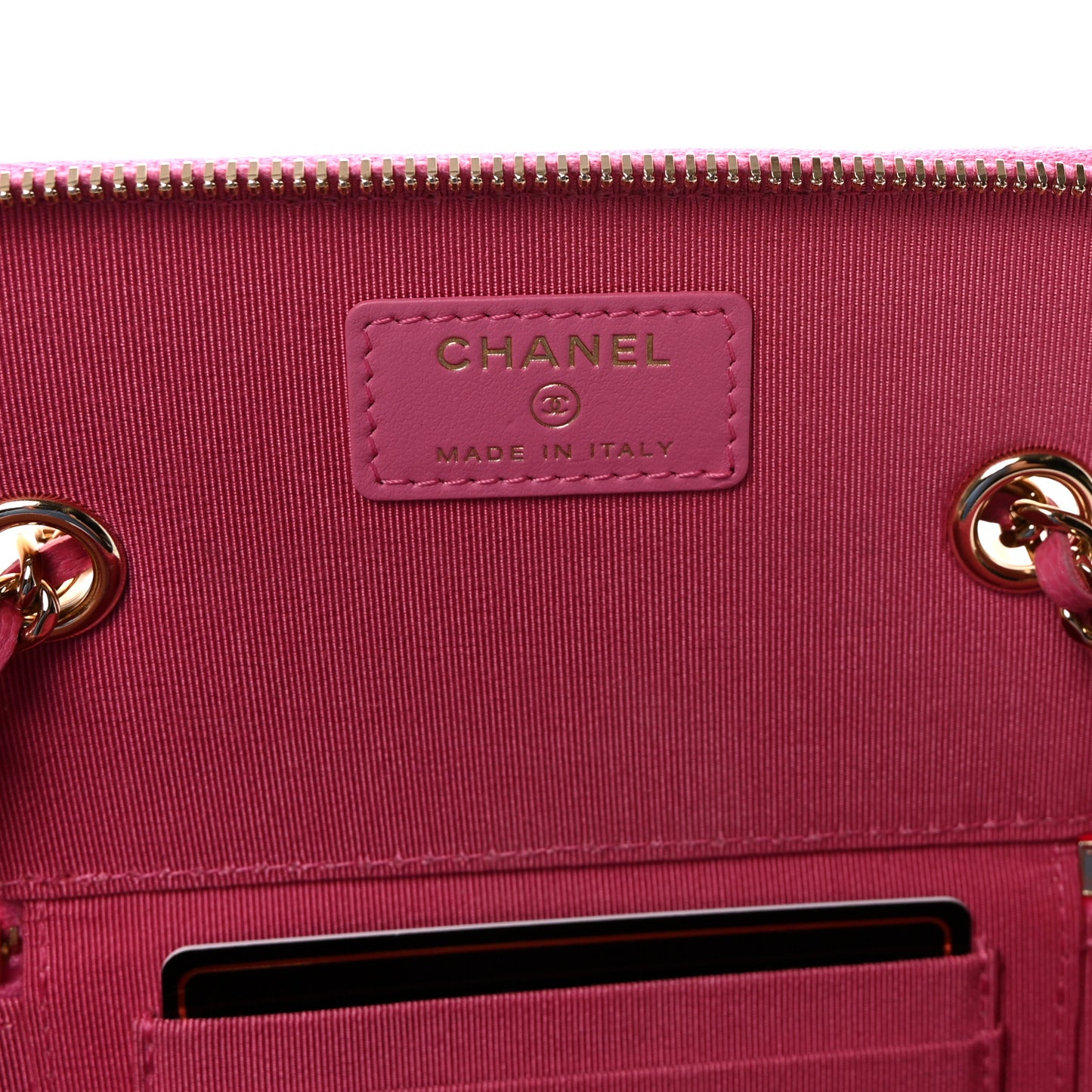 Caviar Quilted Small Vanity Case With Chain Pink