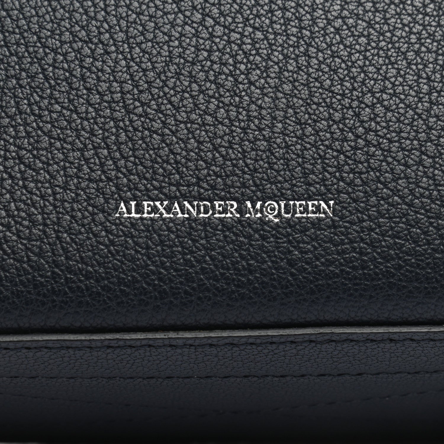 Alexander McQueen Fine Grain Goatskin Box Shoulder Bag 19 Navy 6 of 11