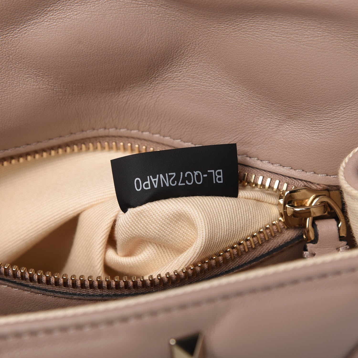 Valentino Garavani Nappa Small Candystud Crossbody Poudre 9 of 10