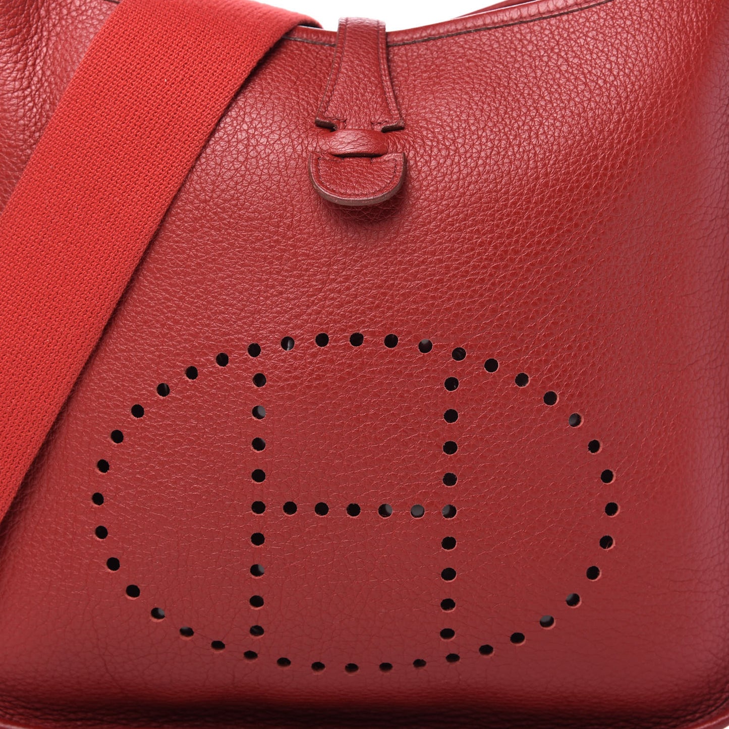 Taurillon Clemence Evelyne II PM Rouge Garance