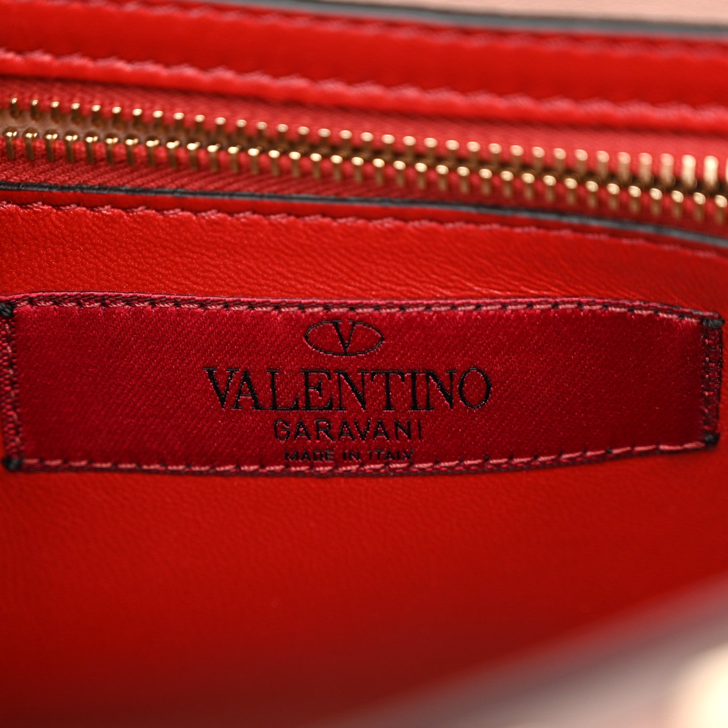 Valentino Garavani Nappa Quilted Heart Medium Rockstud Spike Shoulder Bag Poudre 6 of 9
