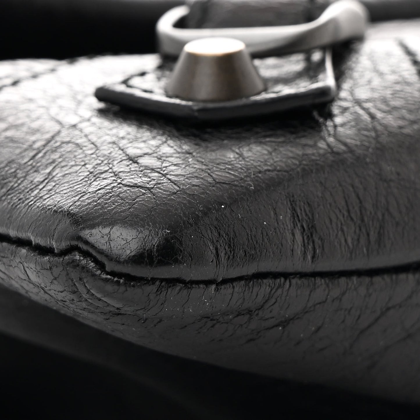 Agneau Classic Hardware Envelope Strap Clutch Black
