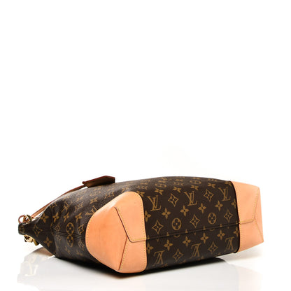 Louis Vuitton Monogram Berri PM 4 of 7