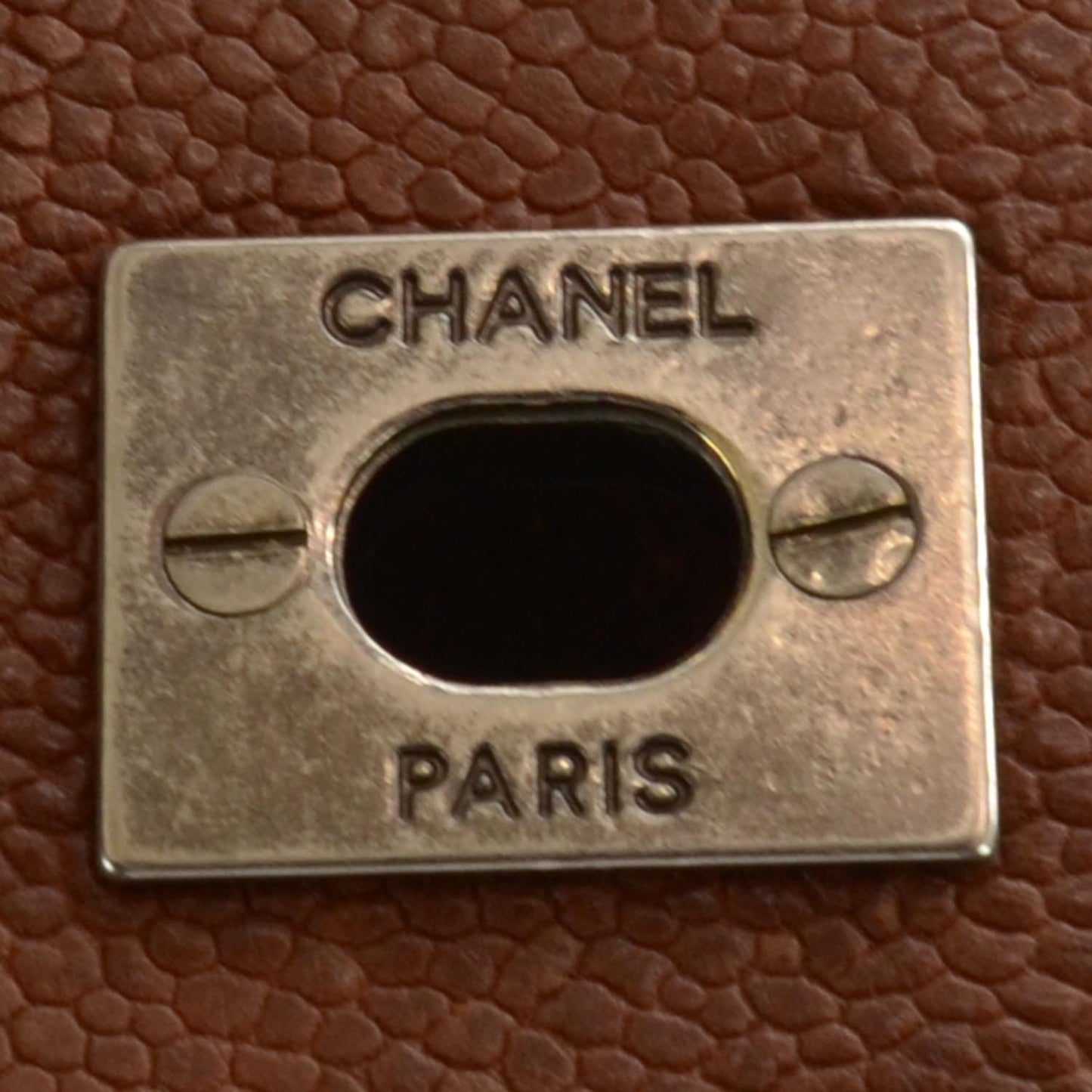 Caviar Outdoor Ligne Flap Brown