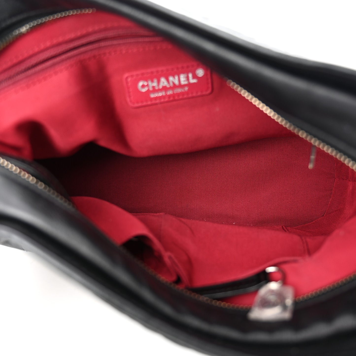 Aged Calfskin Quilted Medium Gabrielle Hobo Black