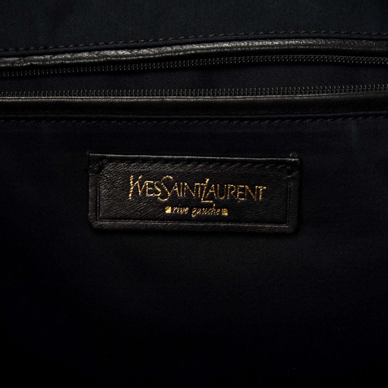 Saint Laurent Textured Patent Small Y-Mail Tote Black 8 of 10