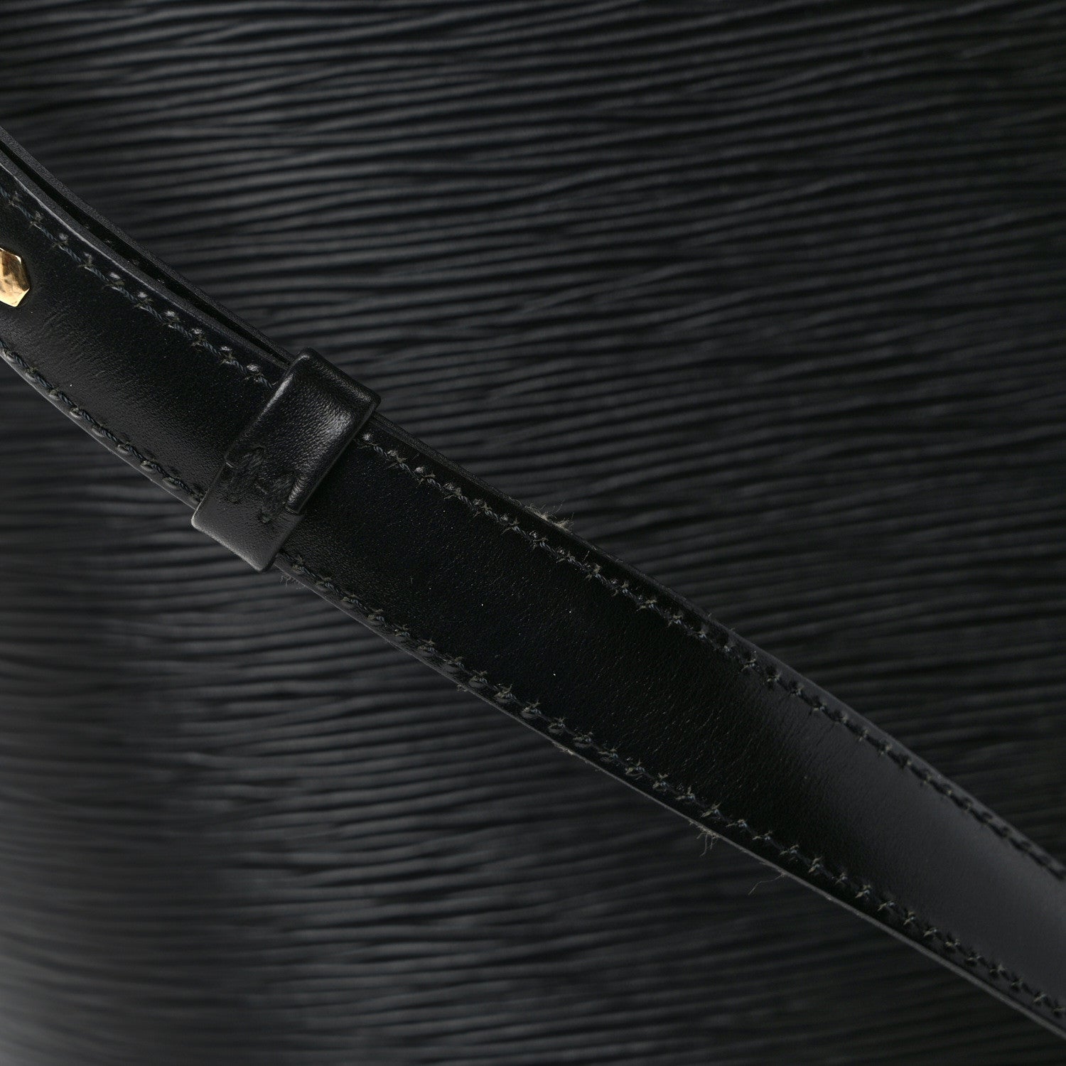 Louis Vuitton Epi Cluny Black 9 of 9
