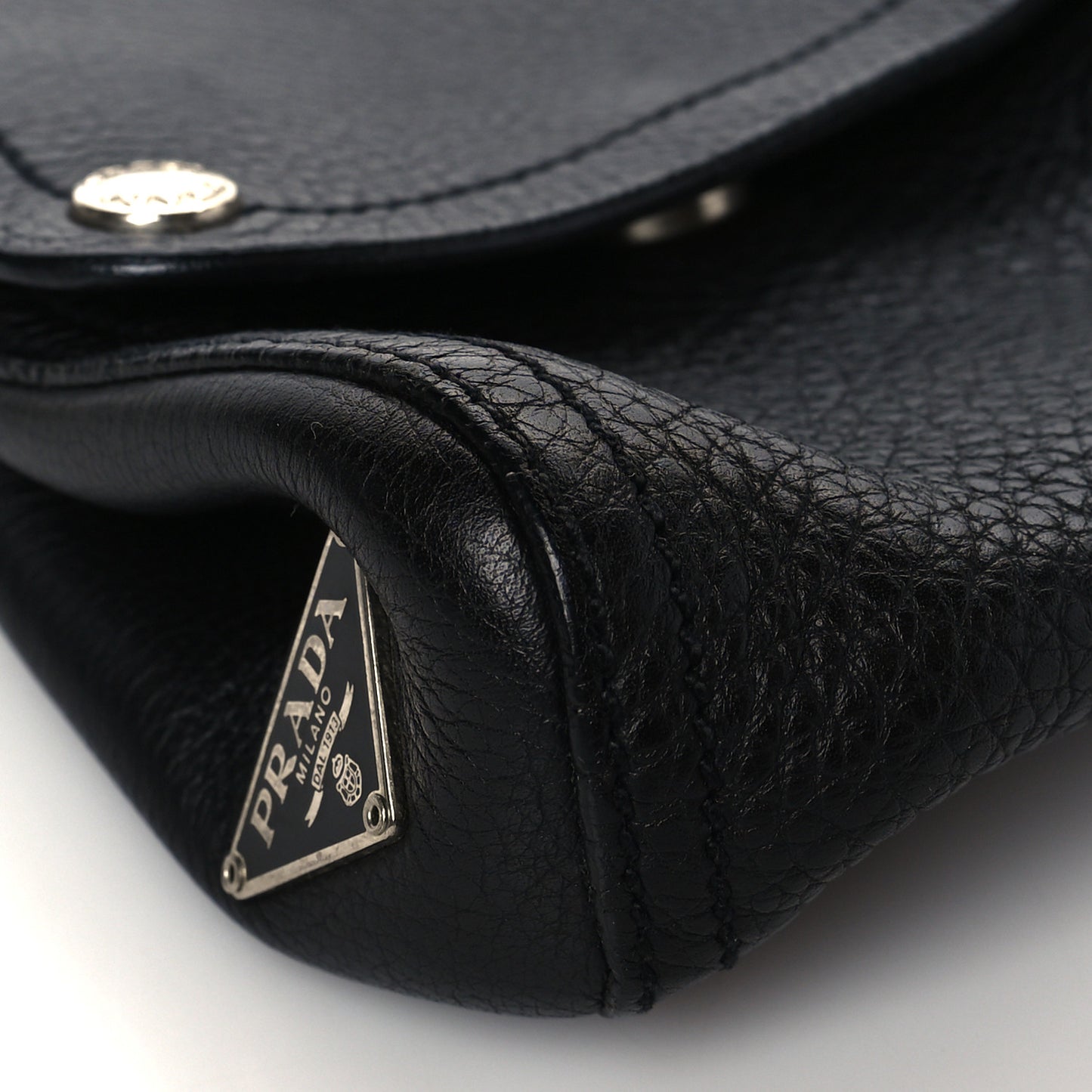 Calfksin Loop Top Handle Bag Black