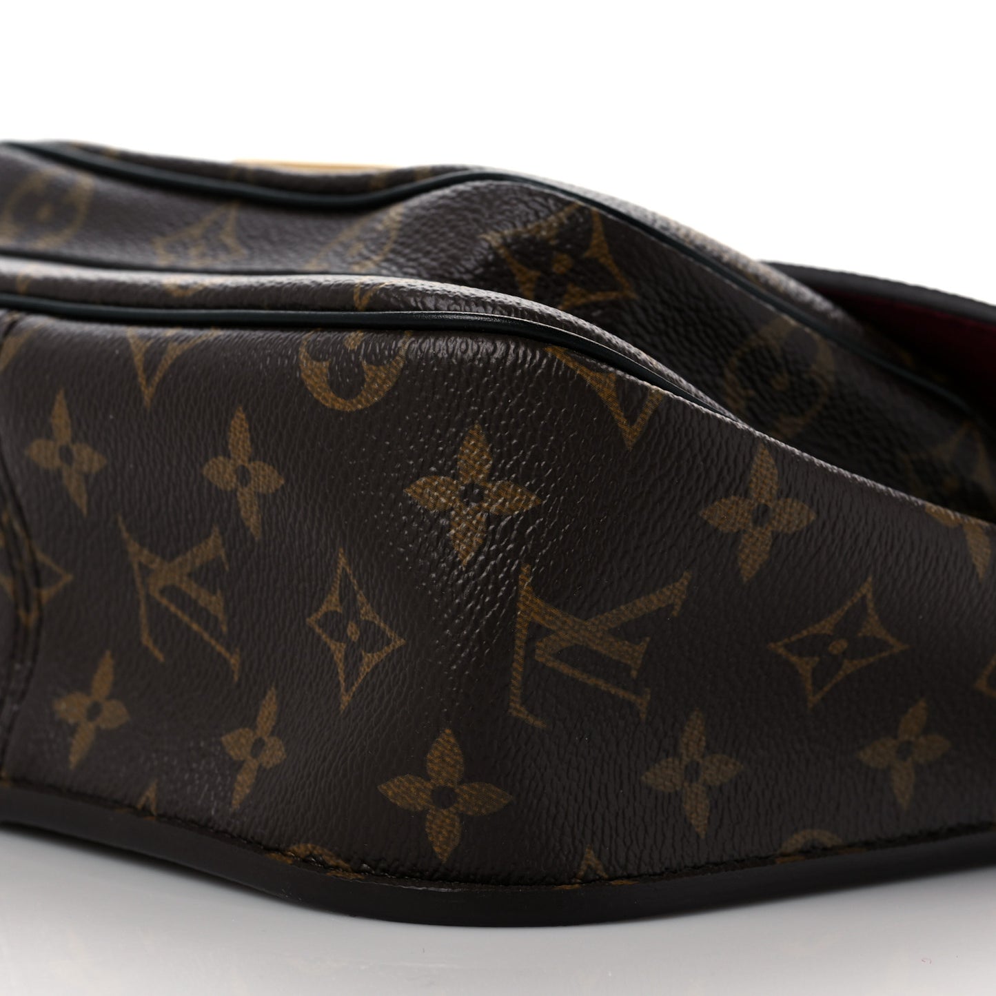 Monogram Passy