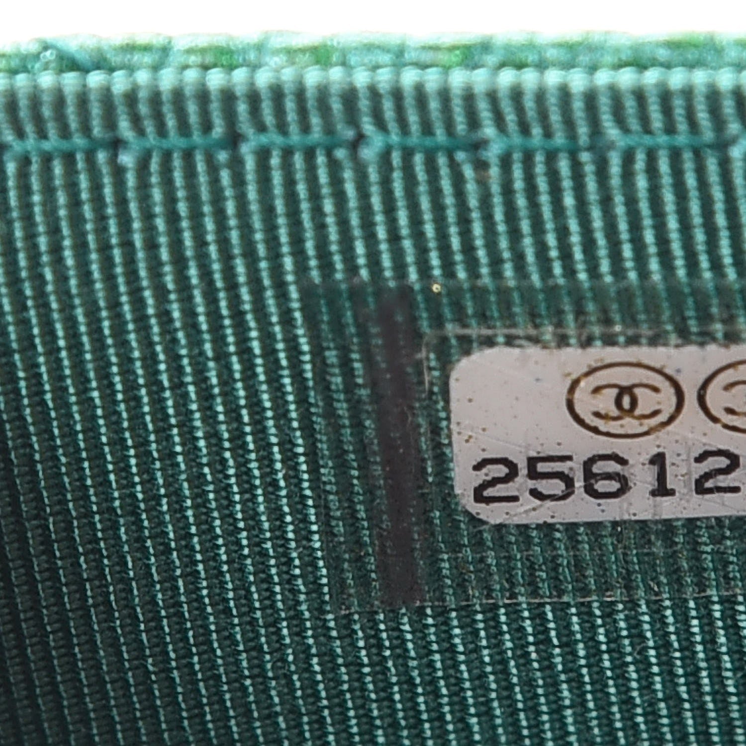 Chanel Metallic Caviar Quilted Card Holder Green 8 of 9