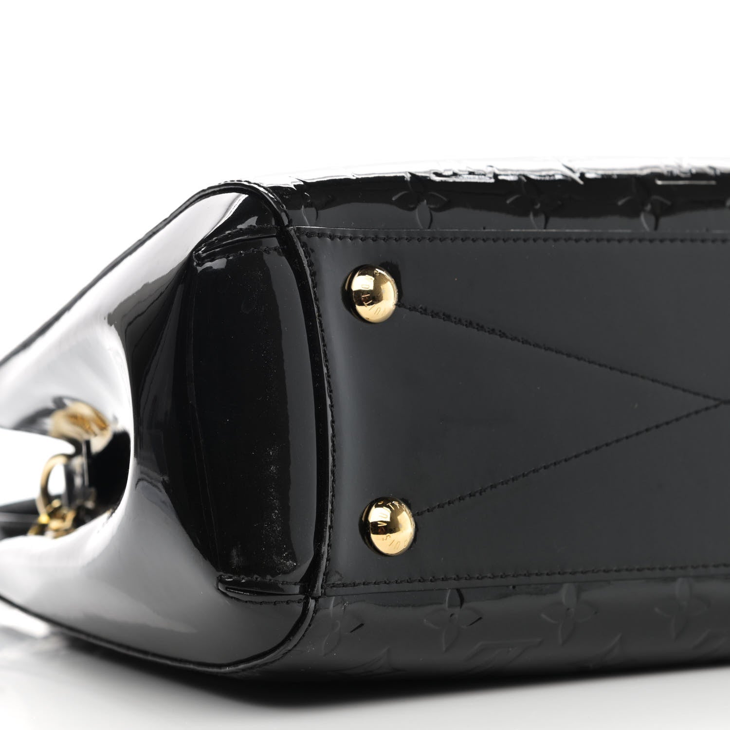 Louis Vuitton Vernis Montaigne MM Black 8 of 9