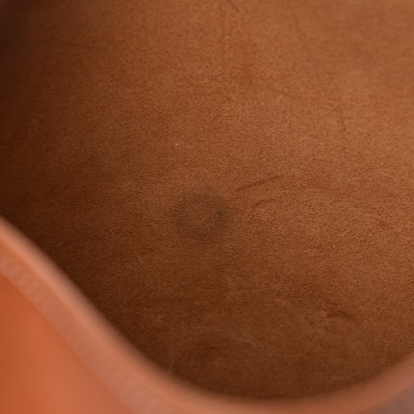 Epsom Evelyne II PM Gold