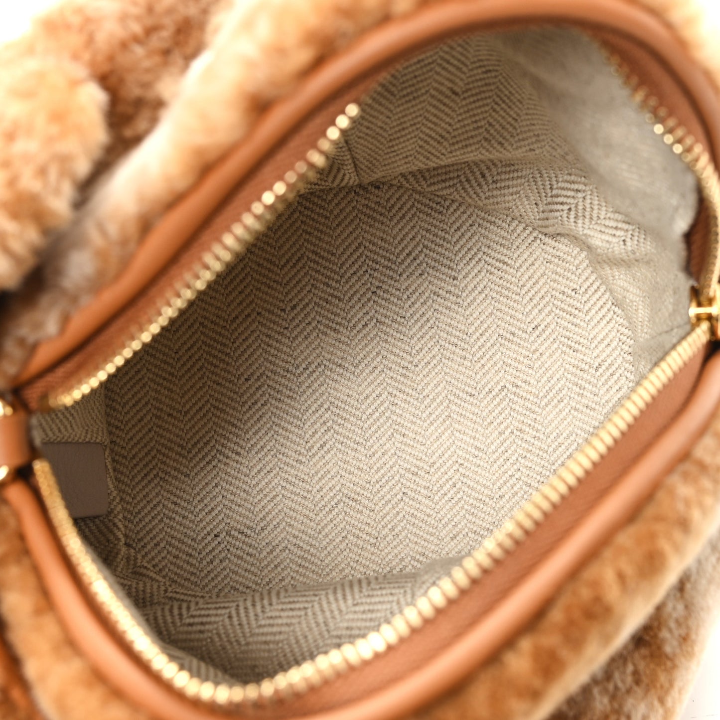 X SUNA FUJITA Shearling Hamster Crossbody Bag Natural