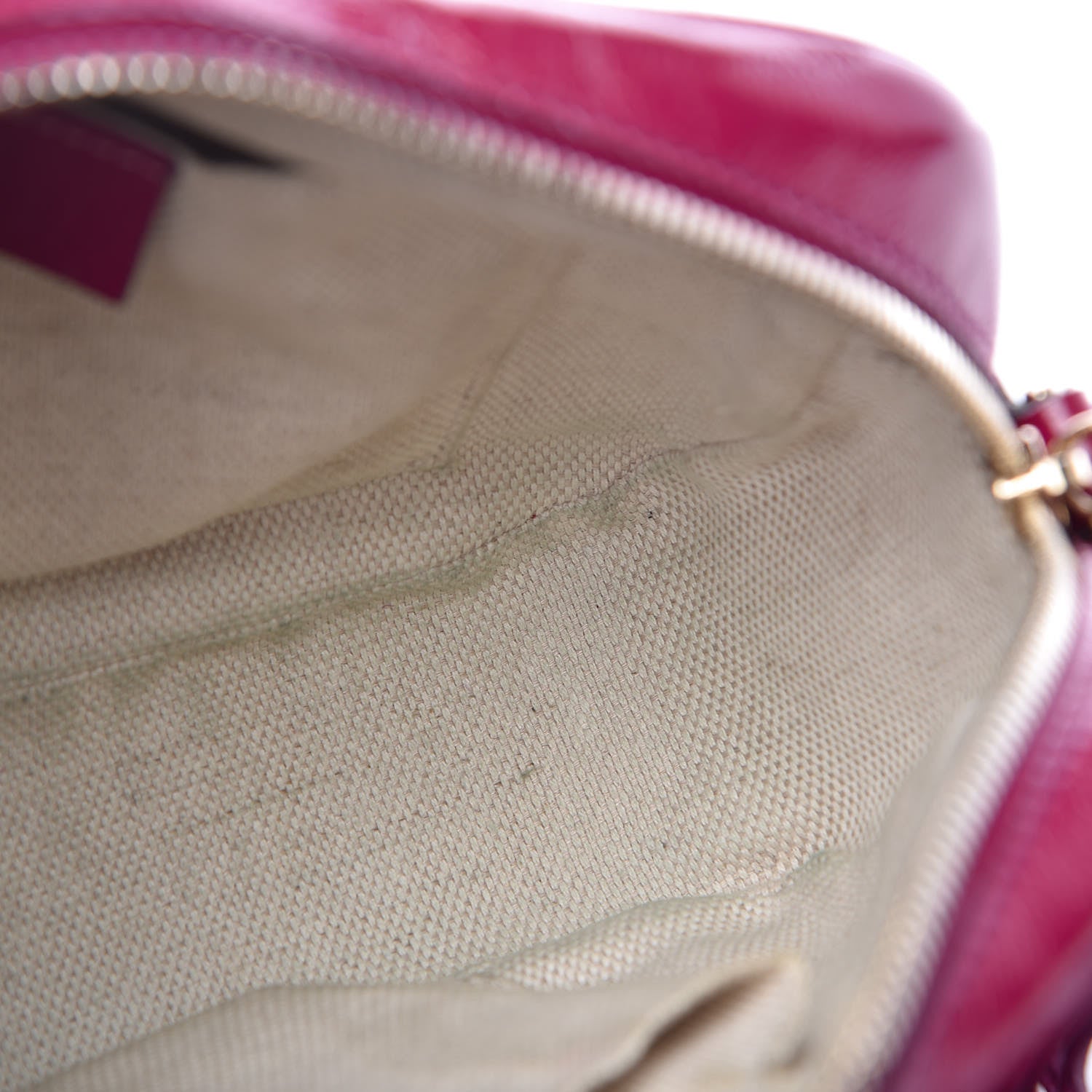 Gucci Soft Patent Small Soho Disco Bag Bright Bougainvillea 8 of 17
