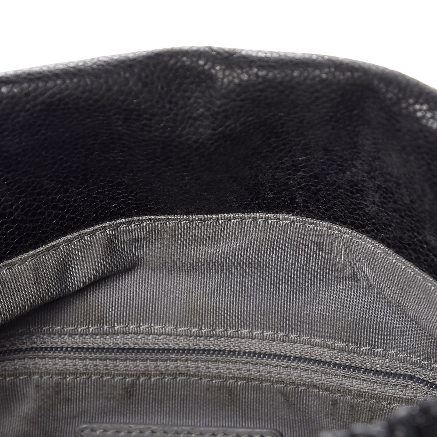 Crumpled Caviar Quilted Maxi Elastic Flap Black