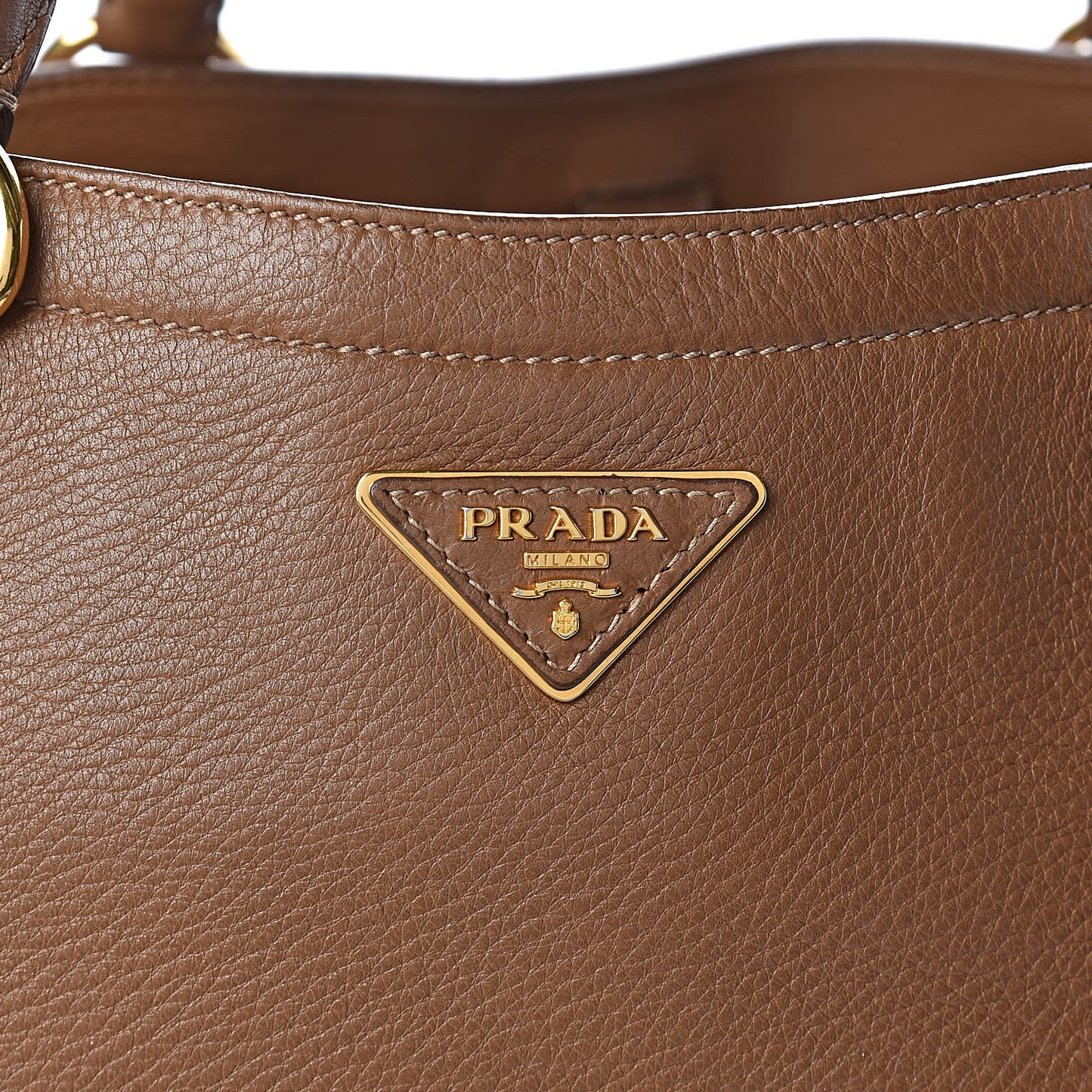 Vitello Daino Shoulder Bag Cuoio