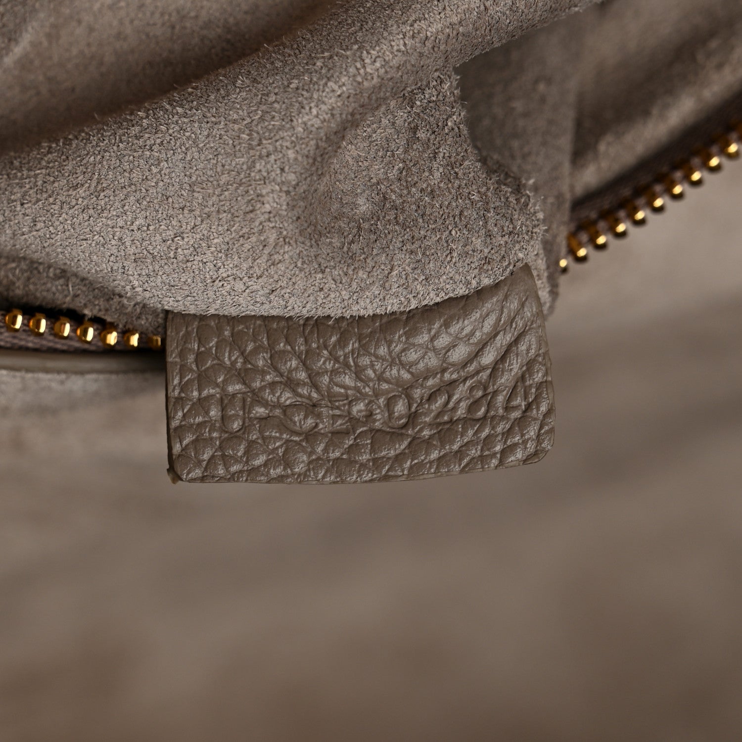 Celine Grained Calfskin Triomphe Medium Cabas Anais Pebble 7 of 11