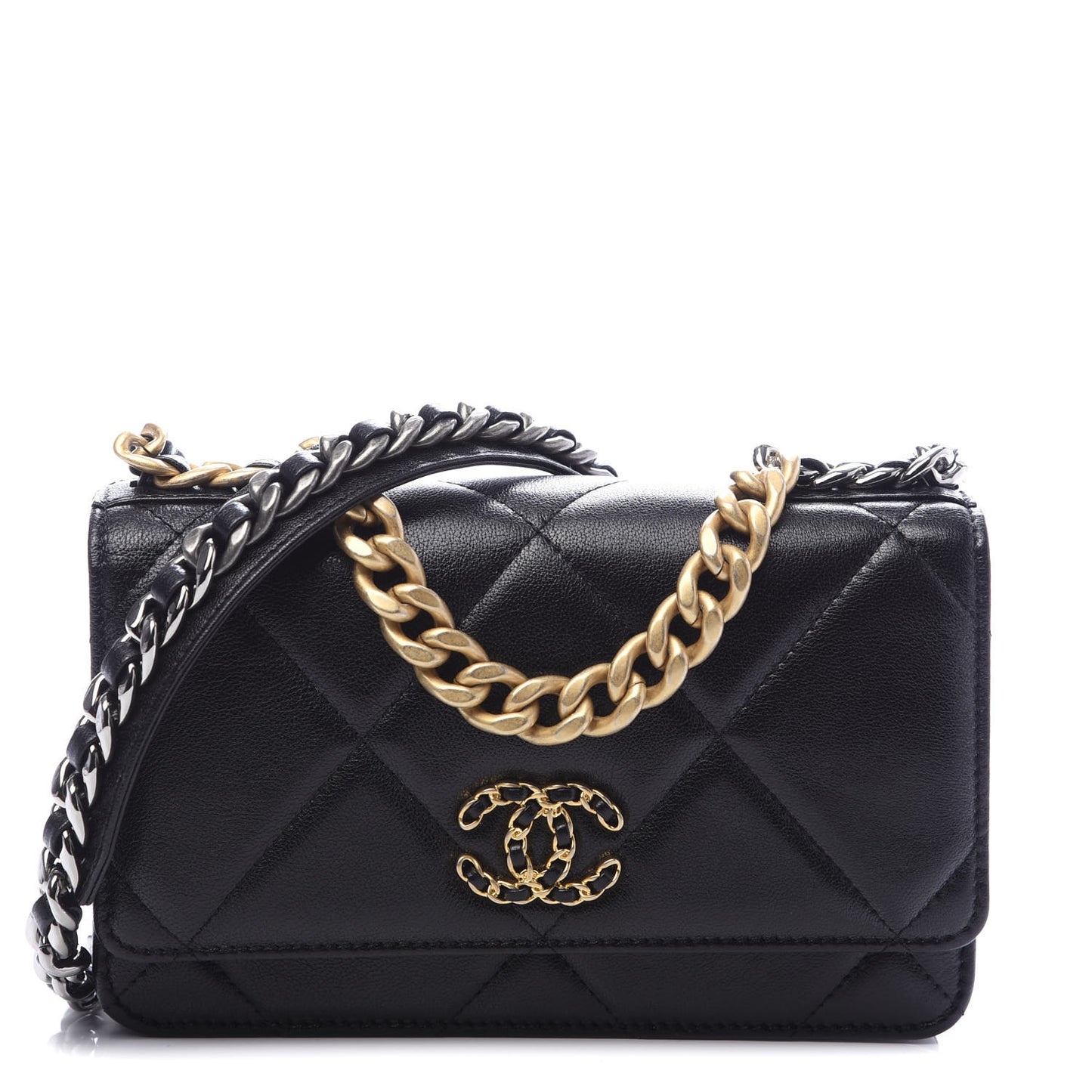 Lambskin Quilted 19 Wallet On Chain WOC Black