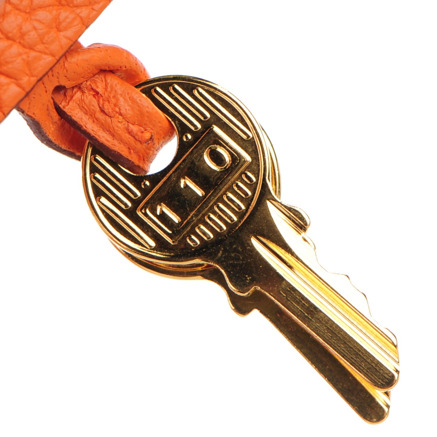 Taurillon Clemence Kelly Retourne 35 Orange