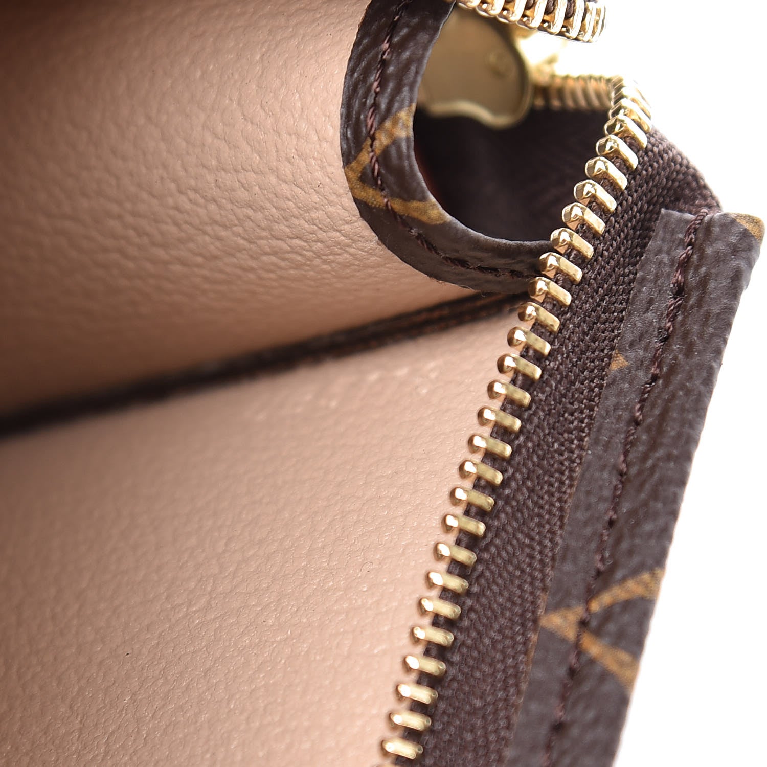 Louis Vuitton Monogram Toiletry Pouch 15 7 of 7