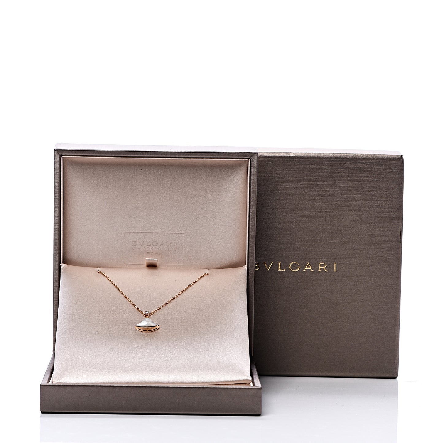 18K Rose Gold Diamond Mother of Pearl Small Divas' Dream Pendant Necklace